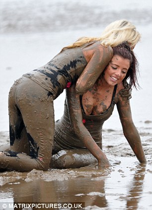 in girls fighting mud sexy