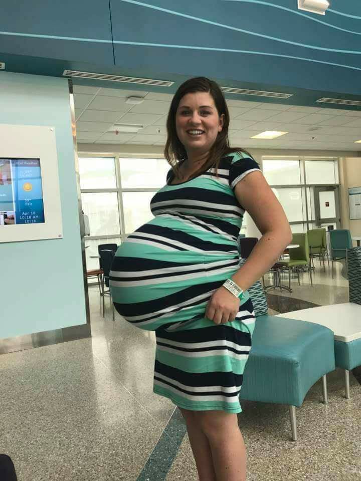 fetish pregnant belly